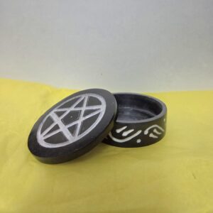 d3000a9d 3807 4ce7 854e 606875f3ad85